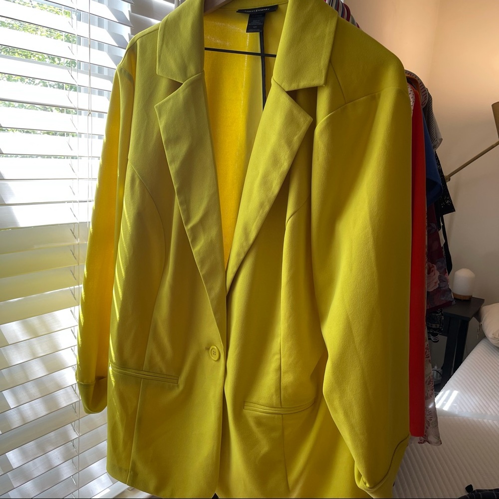 Ashley Stewart bright yellow blazer